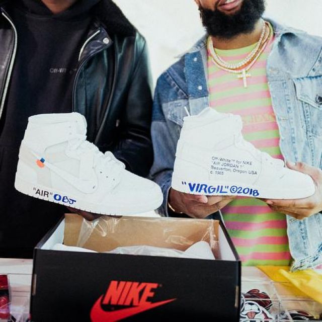 les sneakers nike Air Jordan x Off White Nike AJ I 1 The Ten Part II White (2018) blanches vues sur le compte Instagram de Odell Beckham Jr