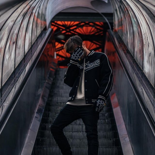 mechanix gloves supreme