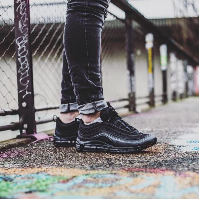 sneakers Nike Air Max 97 Black/Metallic Hematite views on the account Instagram of labulledair