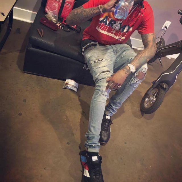 sneakers gucci views on the account Instagram of HoodRich Pablo Juan