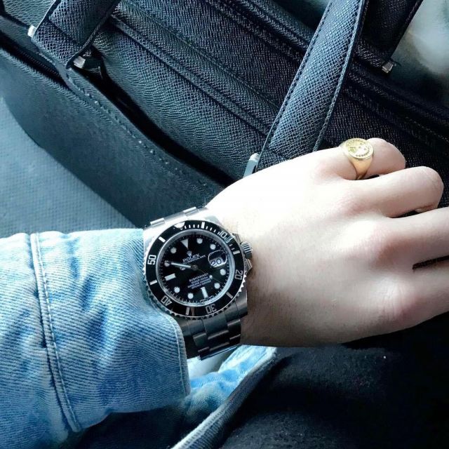 Farokh Highlighting His Rolex Submariner On His Account Instagram Spotern