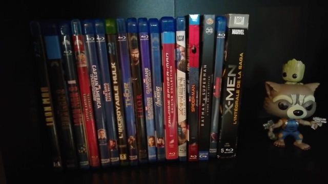 el bluray de la película Capitán América el soldado de invierno en el video ¡La VISITA de mi NUEVO ESCENARIO GEEK!#ChallengeLaChaineDuGeek