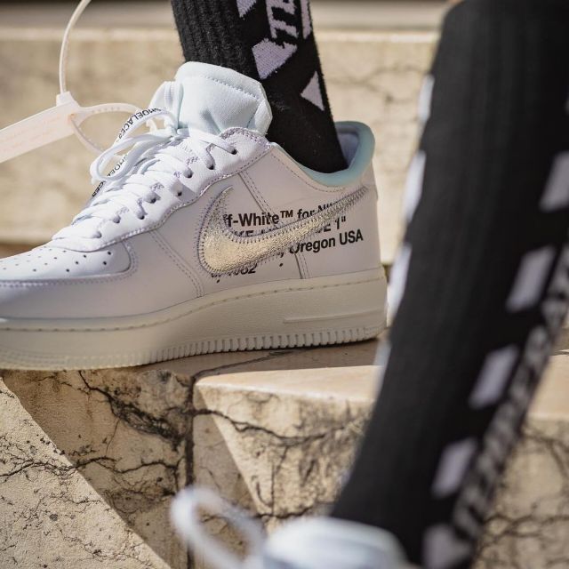 The pair of Force 1 Low Off-White Complexcon portéz by Aubin Gustave on his account Instagram | Spotern