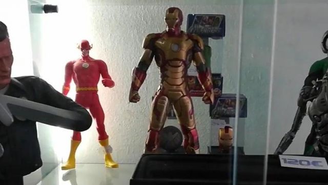 Statue Iron Man Mark 42