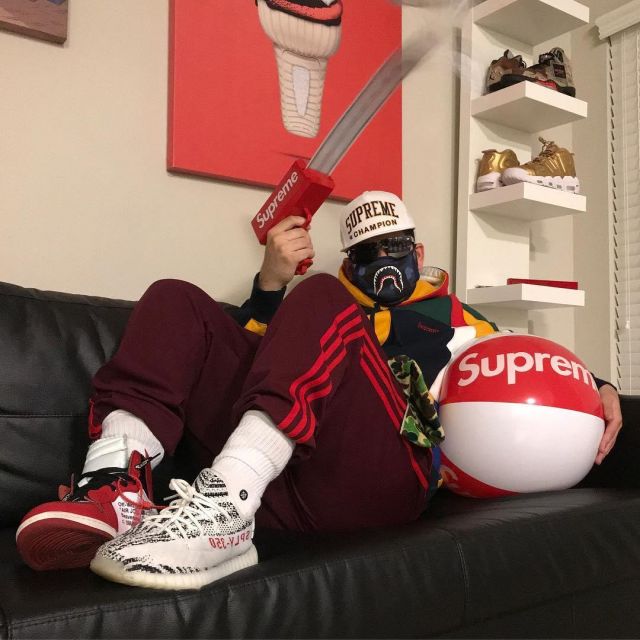 The Yeezy Zebra that bears the youtubeur Qias Omar on his Instagram