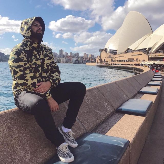 The Vans x Fear of God that bears the youtubeur Qias Omar on his Instagram