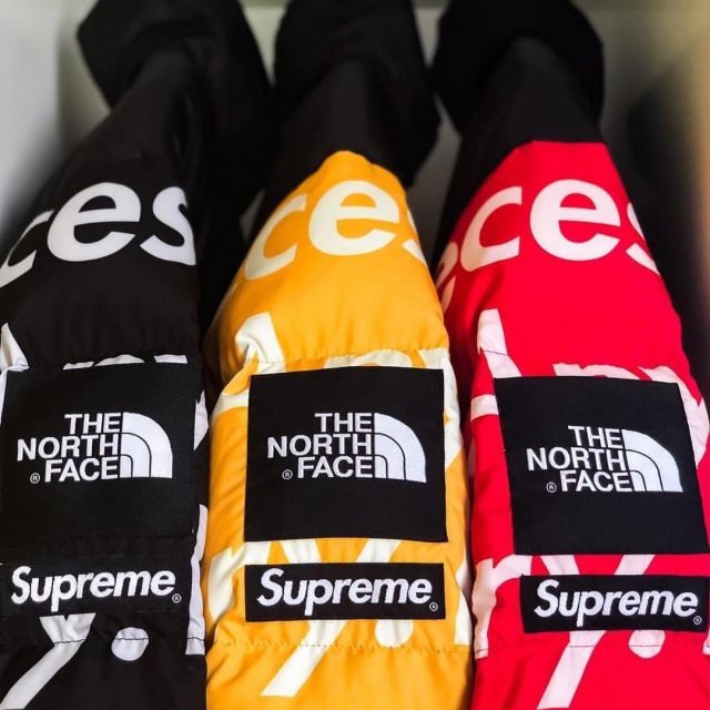 The down jacket Supreme The North Face yellow on the account Instagram @bump_official