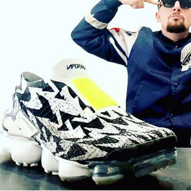 NIKE AIR VAPORMAX FK MOC 2ACRONYM