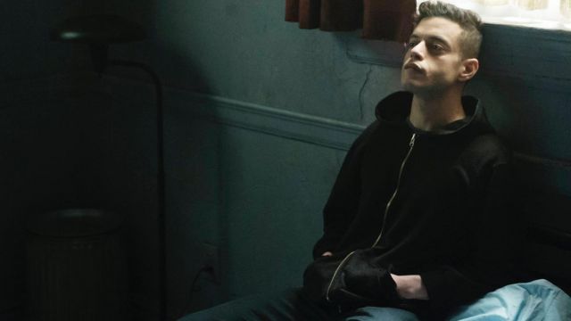 The Sweatshirt Hoody Hoodie B Scott Elliott Alderson Rami Malek In Mr Robot Spotern