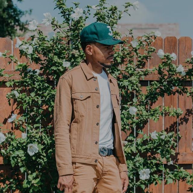 the cap luck 3 New Era worn by chancetherapper on his post instagram