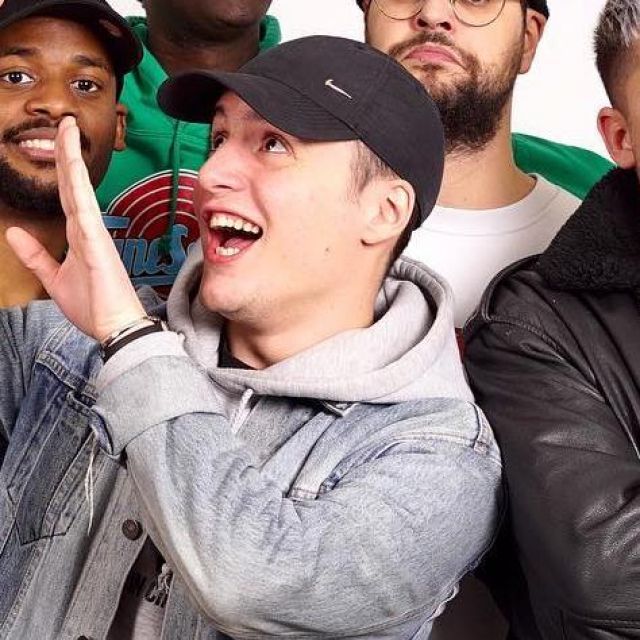 La gorra negra de Nike de Hugo Dessioux, también conocida como Hugo Tout Seul, en Instagram