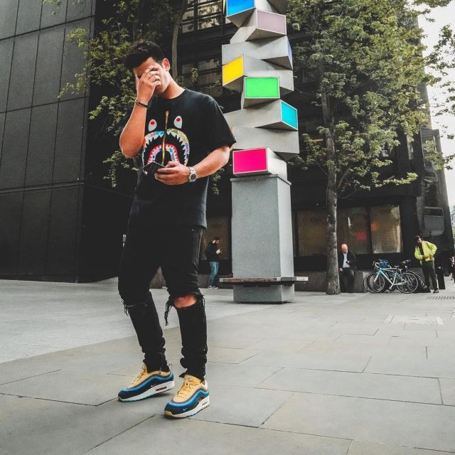 sean wotherspoon 97 outfit