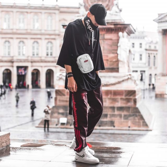 Yeezy pantalon Clearance