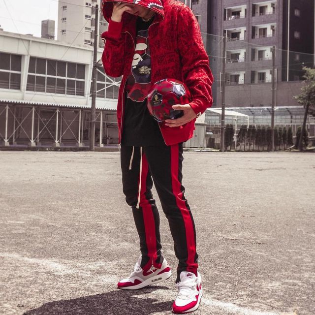 air max 1 anniversary red outfit