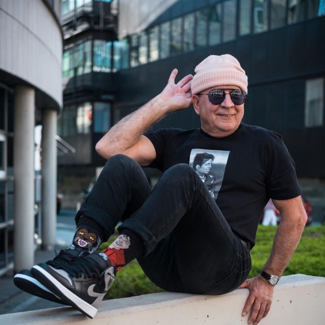 The Jordan 1 that door, "gramps" on the account instagram of the ifluenceur jaadiee