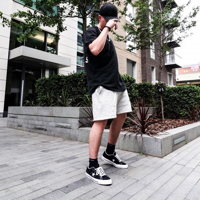 The Converse One Star black door, the influencer Ryan Hildrew on his  Instagram | Spotern