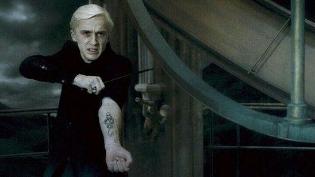 Magic wand - Draco Malfoy (Tom Felton) - in The film Harry Potter