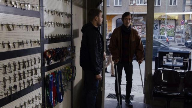 Lieu du tournage (saison 2 épisode 1) de Sense8 entre Wolfgang et Felix dans le magasin de serrurier