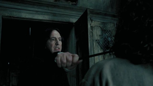 La baguette magique de Severus Rogue (Alan Rickman) dans Harry Potter et le Prisonnier d'Azkaban