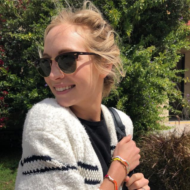 Les lunettes de soleil Ray-Ban clubmaster de Candice Accola sur son compte Instagram