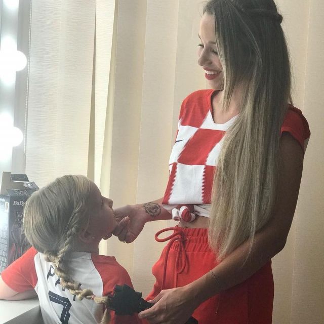 The Nike Croatia Worn By Raquel Mauri On His Account Instagram Spotern