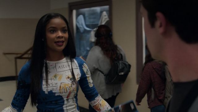 White top with print worn by Sheri Holland (Ajiona Alexus) as seen in 13 Reasons Why S02E08
