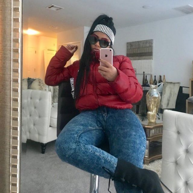 Les de soleil tricolores Gucci de Gisselle aka Gissy Doll sur