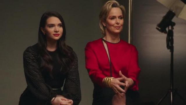 The top puffed sleeves of Jane Sloan (Katie Stevens) in The Bold Type S02E06