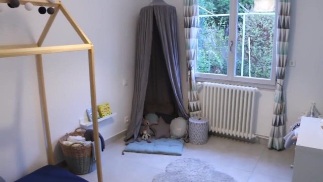 wicker basket of the brand's pop-line view in the video baby room tour of jenesuispasjoli