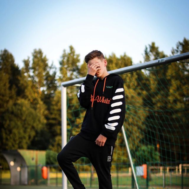 Sweatshirt Hoody Black Of The Collab Nikelab X Off White Mercurial Nrg That Door The Young Influencer Sacha Verhoeven On His Instagram Spotern