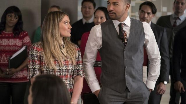 Kel­sey Pe­ters (Hi­lary Duff) Embroidered Tweed Dress in Younger S05E07