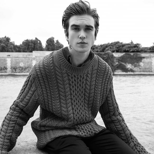 Le pull en laine porté par Gabriel Kane sur son compte Instagram