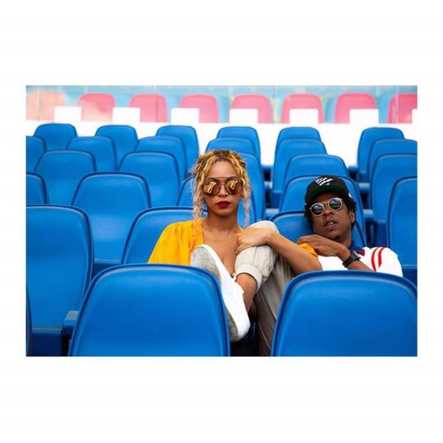 Les lunettes de soleil déstructurées de Beyoncé à Rome (Italie) | Spotern