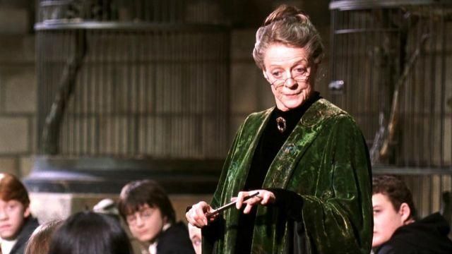 La baguette magique de Minerva McGonagall (Maggie Smith) dans le film Harry Potter et la Chambre des Secrets