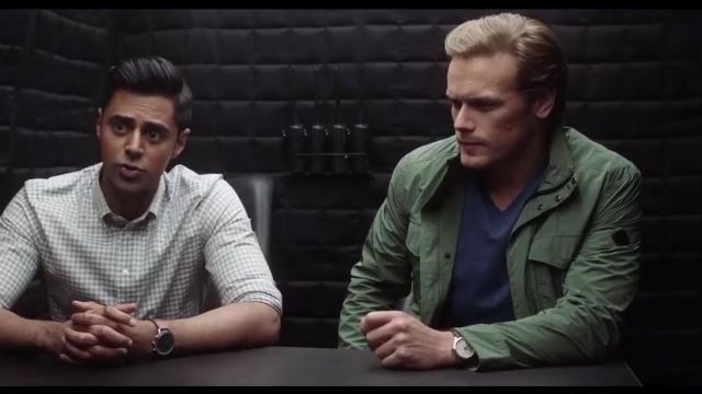 The jacket Sebastian Henshaw (Sam Heughan) in The spy who me has dropped