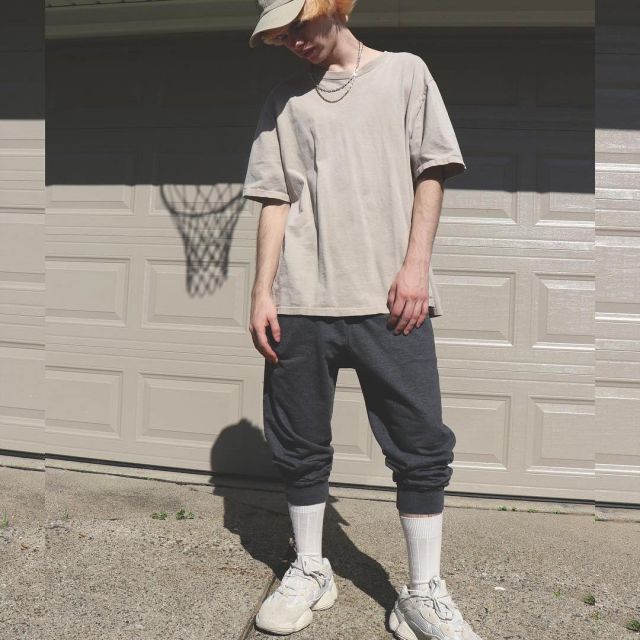yeezy 500 blush outfits