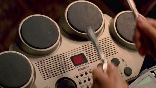 The electronic drums Yamaha Baby (Ansel Elgort) in " Baby Driver