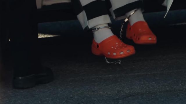 Orange Crocs shoes worn by Tilly Mitchell (Patricia Arquette) as seen in Escape at Dannemora