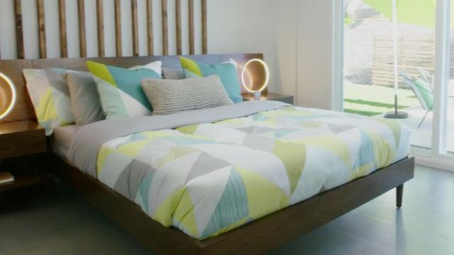 Geometric Bedspread Seen On Desert Flippers Season 3 Spotern