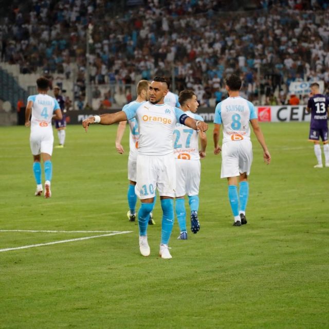 The home shorts Puma of the OM worn by Dimitri Payet on the account Instagram of the OM