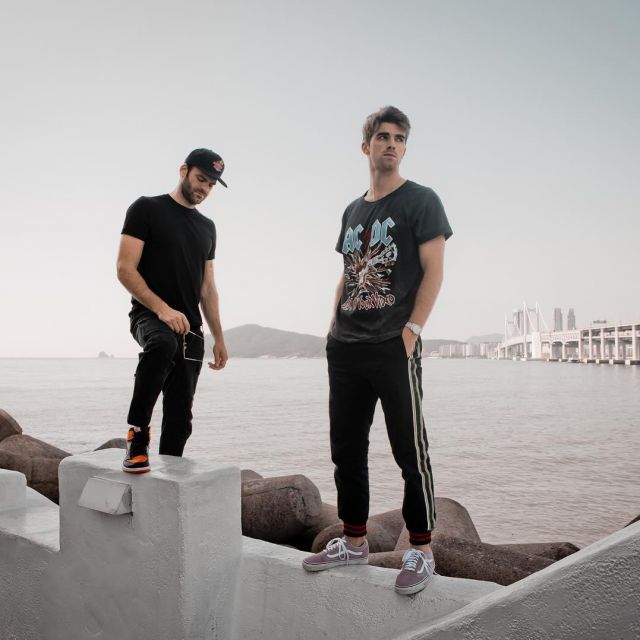 Sneakers Air Jordan 1 Retro High Og "shattered Backboard" worn by Alex Pall on an Instagram account @thechainsmokers