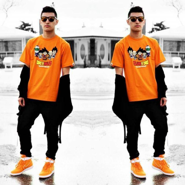 Sneakers orange Nike Vandal Doc Brown that bears the youtubeur Christian Cantelon on his post instagram Dragon ball |