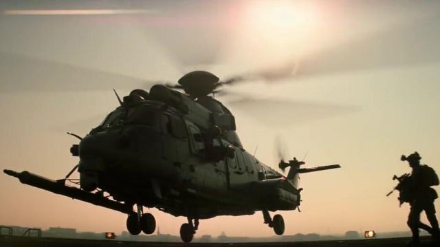 L'hélicoptère H225M de l'Armée de l'Air Française pour le transfert de Solomon Lane (Sean Harris) dans Mission : Impossible - Fallout