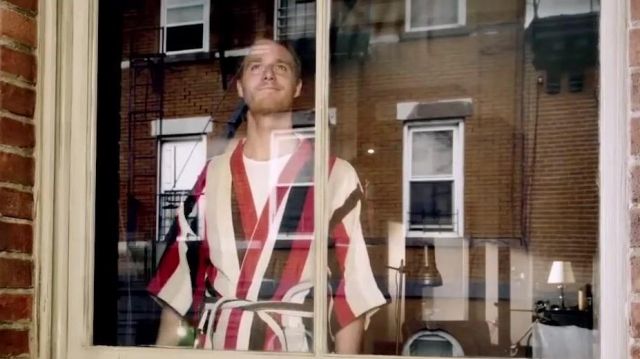 Short sleeved striped bathrobe worn by Brian Finch (Jake McDorman) as seen in Limitless S01E07