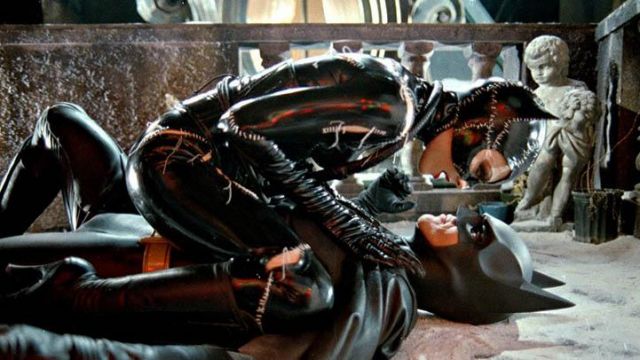 The authentic boots laced leather Catwoman / Selina Kyle (Michelle Pfeiffer) in Batman, the challenge