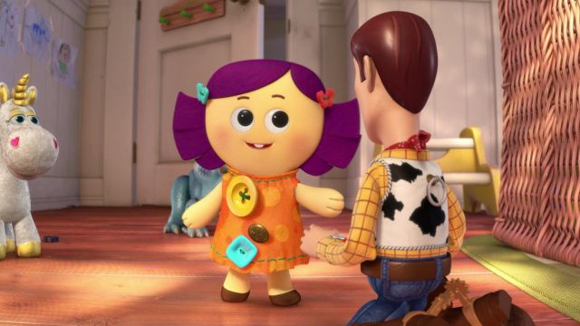 The replica plush Dolly in Toy Story 3 | Spotern