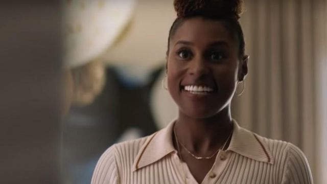The top beige Acne Studio Issa Dee (Issa Rae) in Insecure S03E06