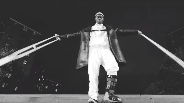 Sneakers Nike Air Jordan 11 Retro "Concord 2011 Release" carried by Sheck Wes in his clip Mb Bamba