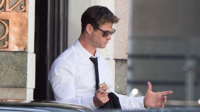 You can now cop Chris Hemsworth's black suit from Men in Black