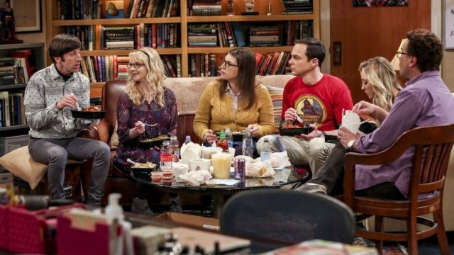 Sheldon Cooper's (Jim Parsons) Hogwarts Express red t-shirt as seen in The Big Bang Theory (S12E03)